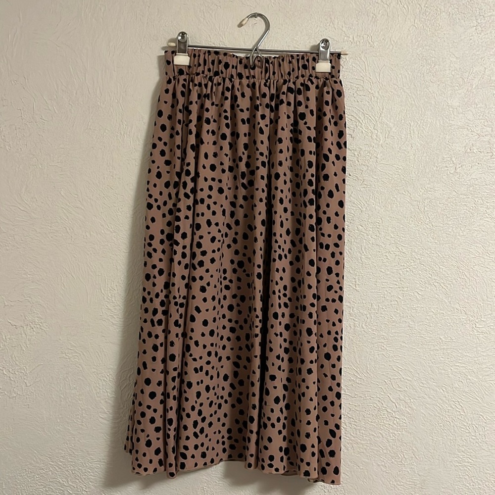 Spotted midi skirt